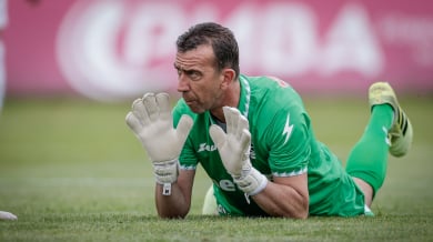 Наш великан се щракна със световната №1