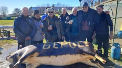 Стойчо Младенов празнува с ветераните на Берое Снимки