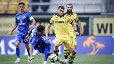 Ботев (Пд) се раздели с опитен халф