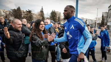 Мустафа Сангаре не тренира с Левски