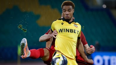 Лидерът в Полша преговаря за голмайстора на Ботев (Пловдив)