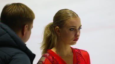 Александра Фейгин аут от "София Трофи"