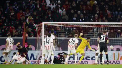 Фрайбург пречупи Хамбургер