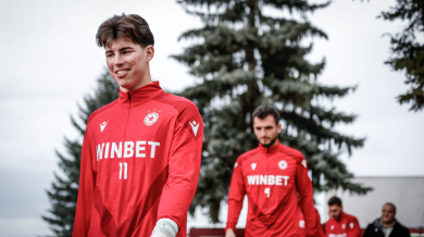 ЦСКА натоварва вратарите в Турция