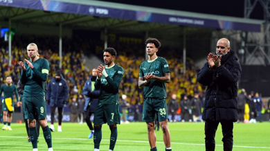 Играчите на Манчестър Сити купуват билети за феновете