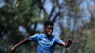 Локомотив (Сф) се огледа в скъп бразилец