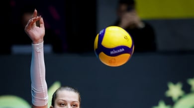 Турци прилапаха звездата на Марица