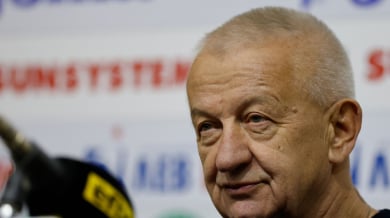 Крушарски потвърди трансфера на Переа: Мениджърът му клекна най-накрая