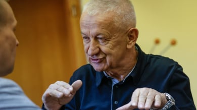 Крушарски: Лапат и вливат в кухите кратуни на играчите неосъществими мечти