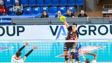 Алекс Николов пак блести за Лубе Чивитанова