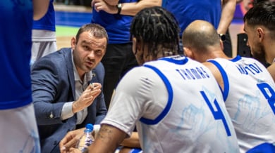 Шампионът на България се раздели с американец