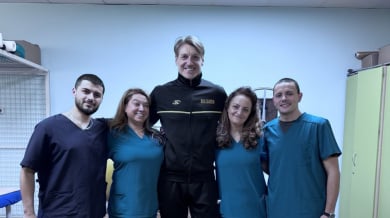 Треньор на наш национален отбор с благодарности към "Софиямед"