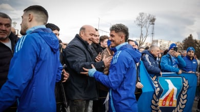Левски пуска днес феновете до отбора