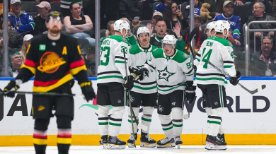 Далас продължава победната серия