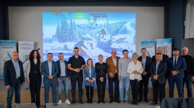 Олимпийски медалист на откриването на Игрите в Пампорово