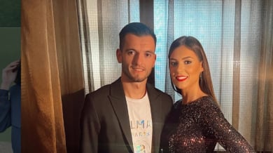 Зашеметяваща брюнетка със специална изненада за звезда на ЦСКА