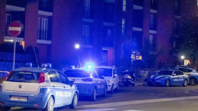 Четирима арестувани при акция срещу компаньонки, ползвани от футболисти