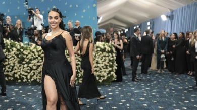 Джорджина открадна шоуто на Линдзи Вон и други красавици