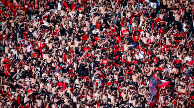 Червена лудост: Изкупиха "В" и "Лъвчетата" само за броени минути