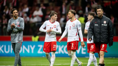 Изпратиха Полша с освирквания