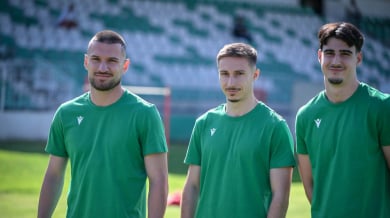 Илиан Илиев тества юноша на Арсенал