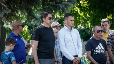 Левски се преклони пред Гунди и Котков 