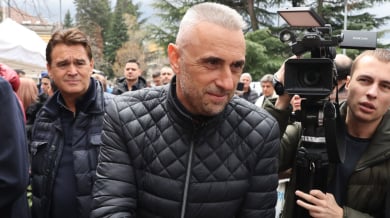 Ивайло Петев преговаря с шампиона на Египет