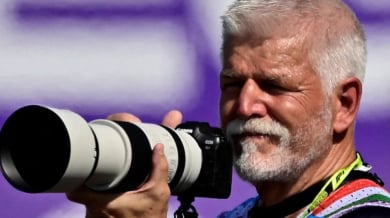 Президентът на Чехия стана фотограф на Формула 1