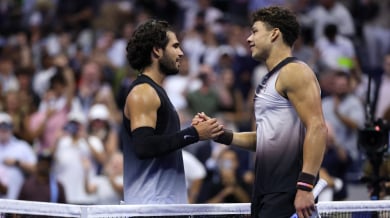 Шелтън пречупи шампиона Алкарас след петсетова лудост на US Open