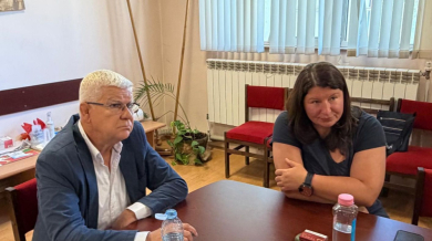 Златева: Няма да предам клубовете, продължаваме програмата за възраждане на борбата