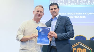 Треньорът на ЦСКА взе УЕФА ПРО лиценз