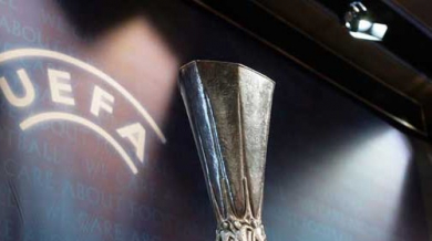 За четвърти път четирите полуфиналисти в Купата на УЕФА са само от 2 държави