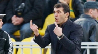 Локомотив (Москва) уволни треньора си