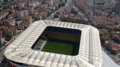 Слаб интерес към финала в Истанбул, местните ще пълнят стадиона