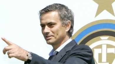 Моуриньо остава в Интер до 2012 г.