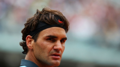 Федерер се измъчи, но прескочи втория кръг на “Ролан Гарос”