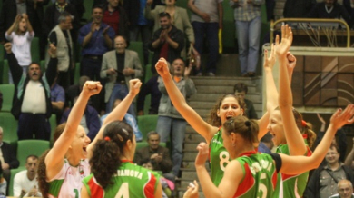 Волейболистките с победа над Сърбия