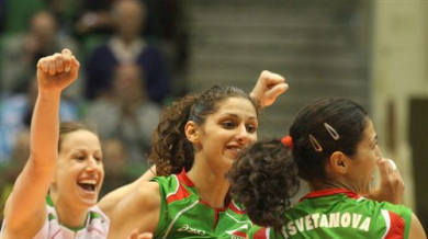 България пак би Гърция на волейбол при жените