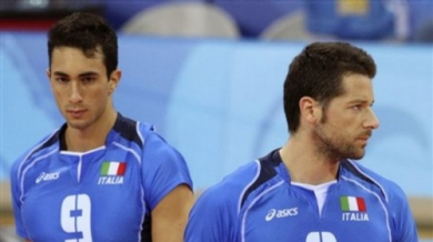 Италия загуби у дома от Китай с 0:3 гейма