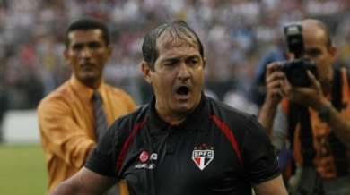 Сао Пауло уволни треньора си