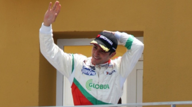 Арабаджиев продължава да е трети във Формула Мастър