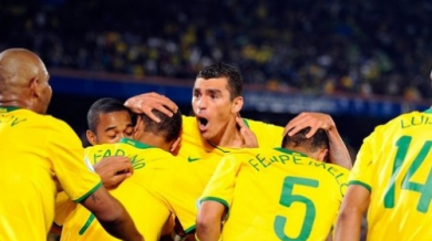 Бразилия гони трета Купа на Конфедерациите