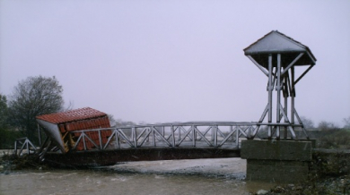 Мостът на историята в Локо (Сф) отдавна е съборен