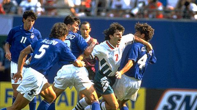 Преди 15 години загубихме полуфинала от Италия в САЩ