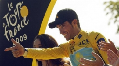Алберто Контадор спечели “Тур дьо Франс” за втори път