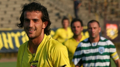 Арестуват български футболист в Израел