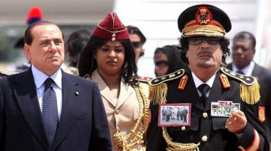 Муамар Кадафи купува Милан?