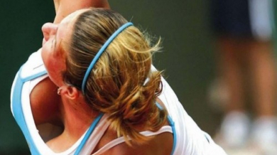 Любослав Пенев плакне очи при тенисистката с най-големите гърди 