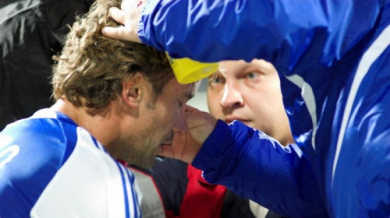 Шевченко с окървавено лице в мач на Динамо (Киев)