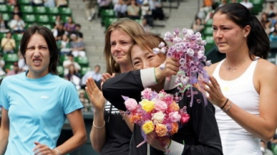 Шампионката Сафина отпадна в Токио след първия си мач